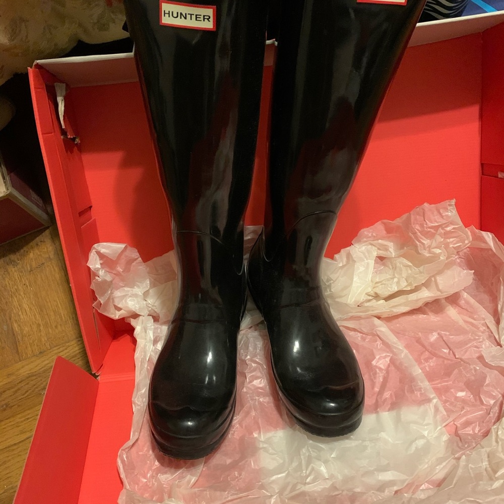 Rain boots